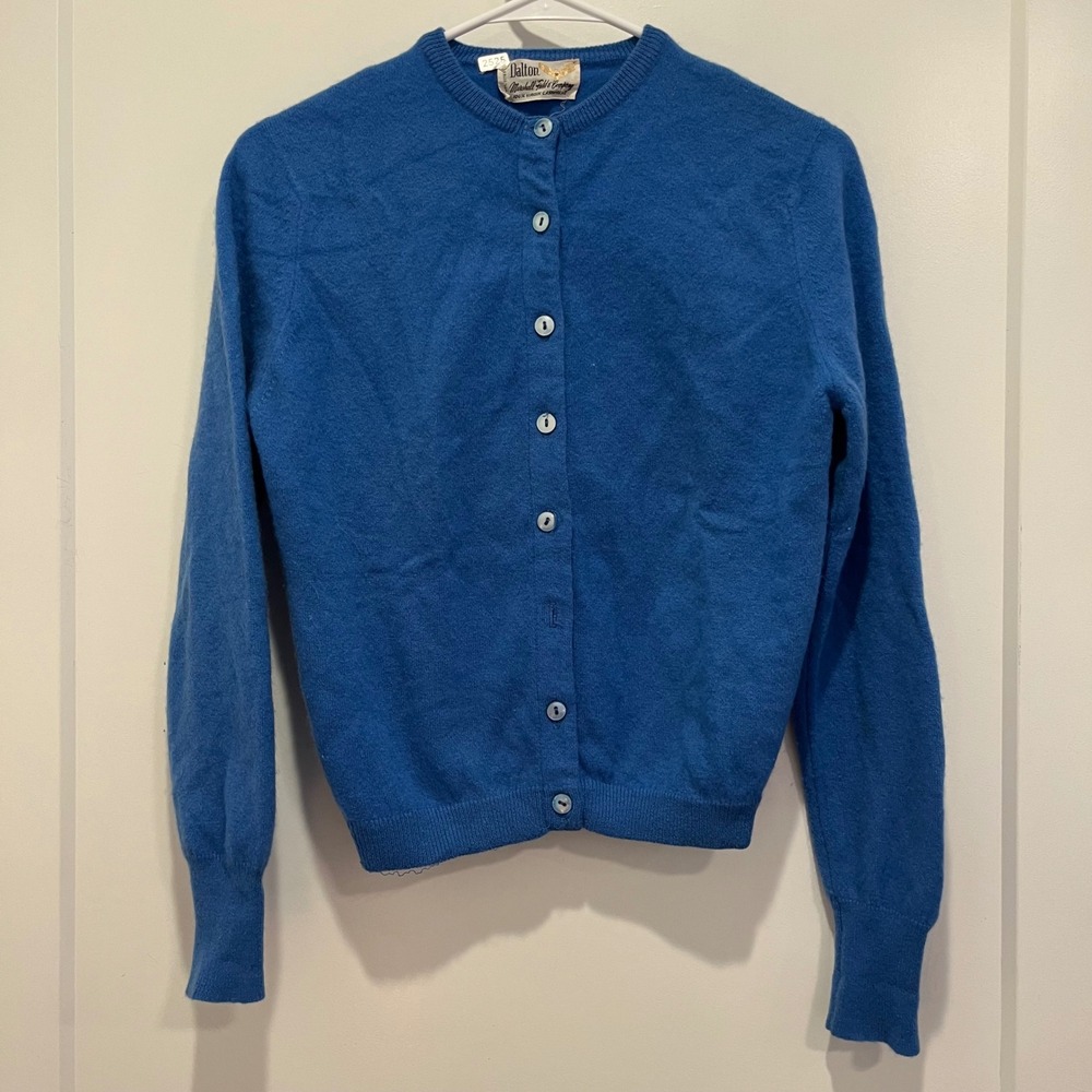 Vintage Dalton Marshall Field & Company Blue 100% Cashmere Cardigan Sweater